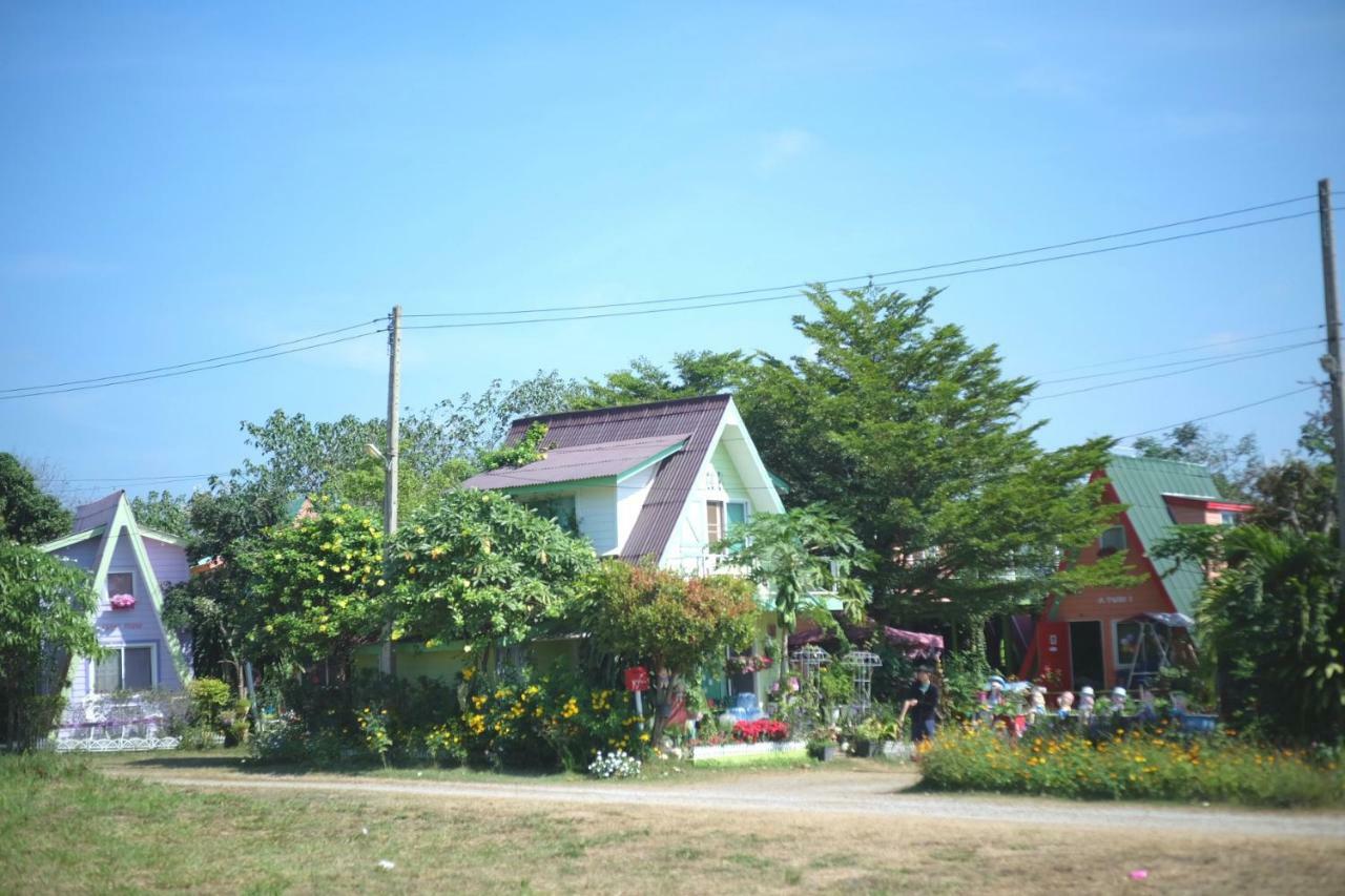 A Houses Homestay Nakhonratchasima Eksteriør bilde