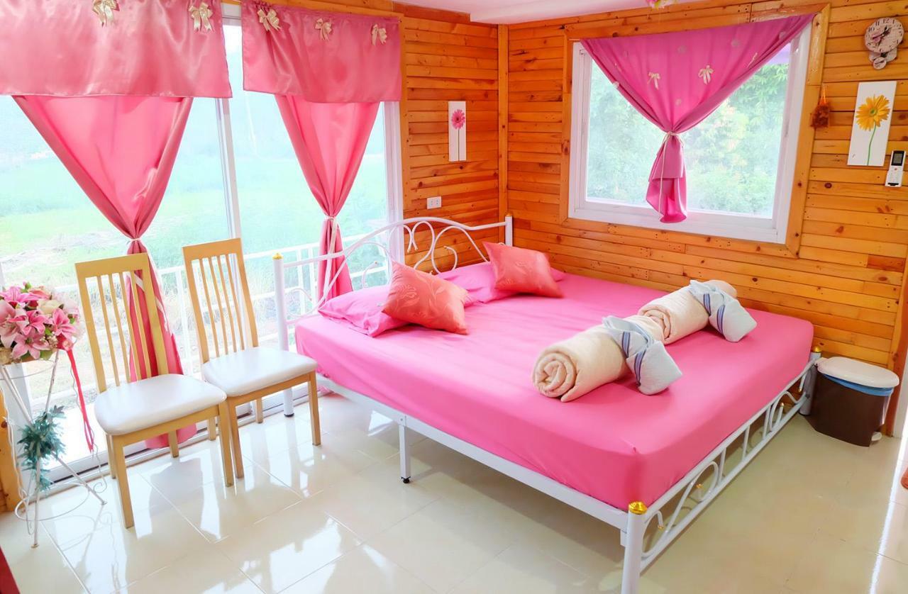 A Houses Homestay Nakhonratchasima Eksteriør bilde