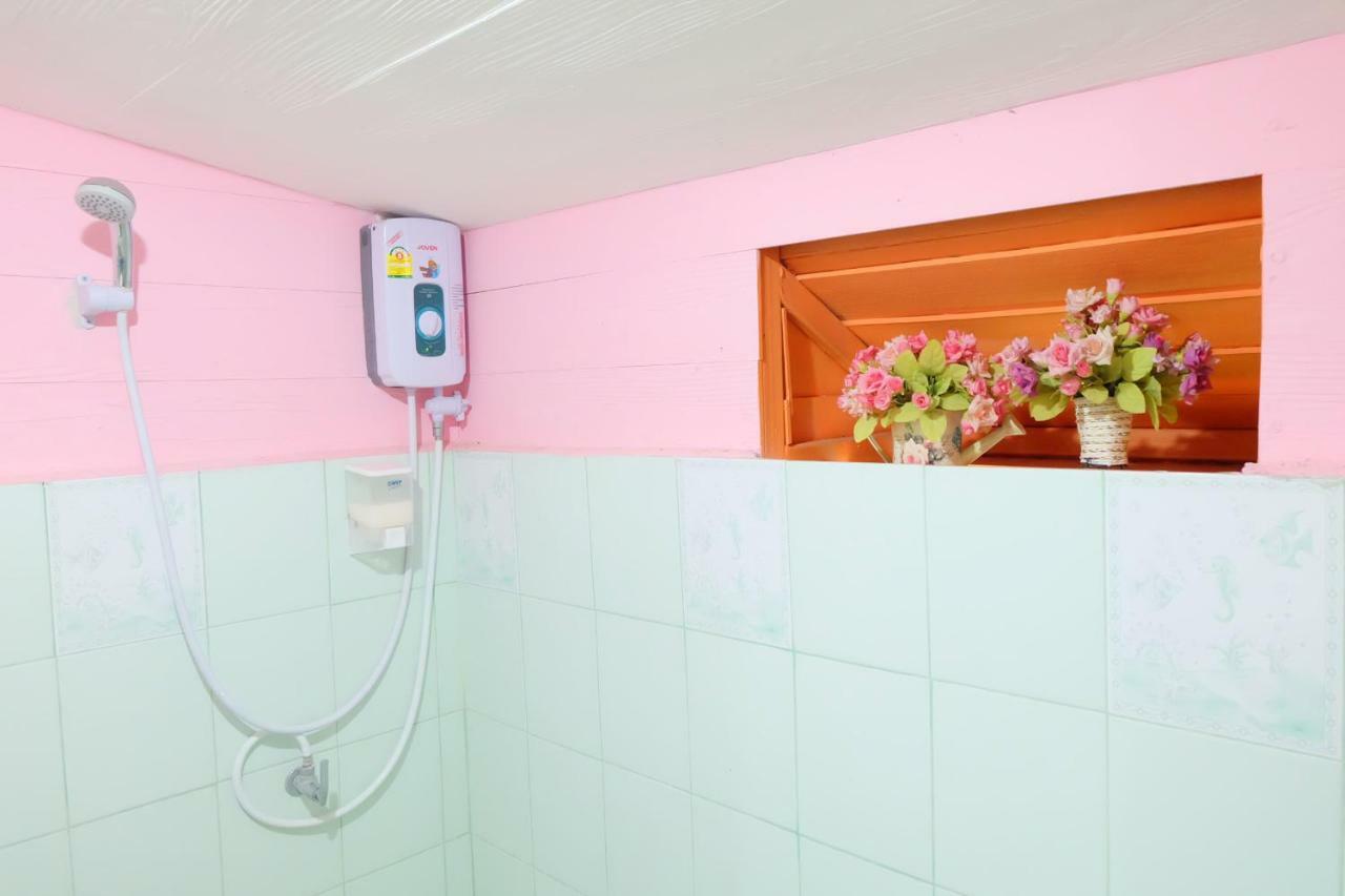 A Houses Homestay Nakhonratchasima Eksteriør bilde