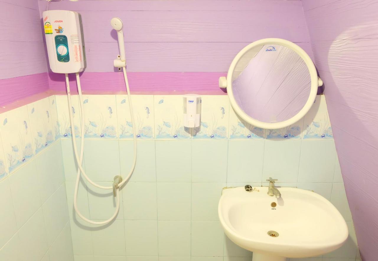 A Houses Homestay Nakhonratchasima Eksteriør bilde